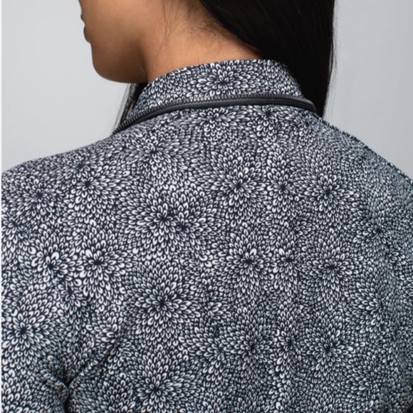 NWT edgy Lululemon Bust A Move Jacket size 10 - Picture 11 of 16